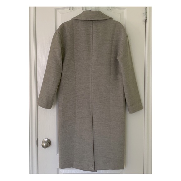 Grey button up coat - Picture 3 of 3